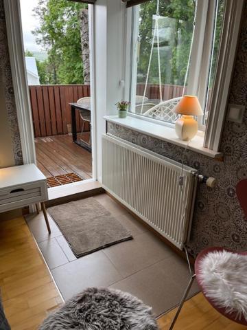 Charming 3 Bedroom Apartment Akureyri Luaran gambar